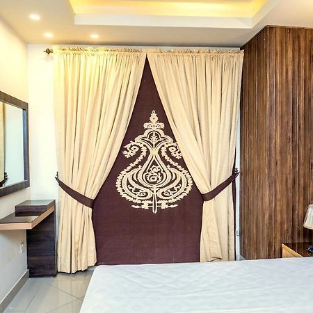 Two Bedroom Deluxe Apartment In Bahria Town Rawalpindi Eksteriør bilde