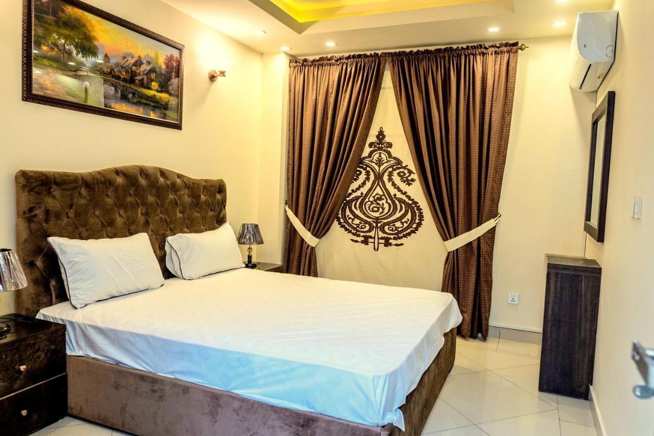 Two Bedroom Deluxe Apartment In Bahria Town Rawalpindi Eksteriør bilde